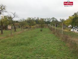 Prodej zahrady s vinicí v Dobšicích