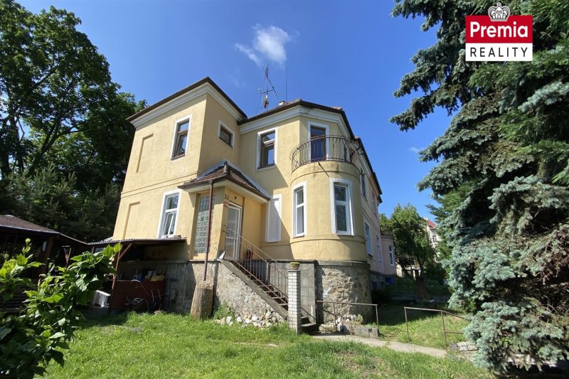 Činžovní dům 6+2 na prodej