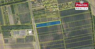 Komerční pozemek na prodej